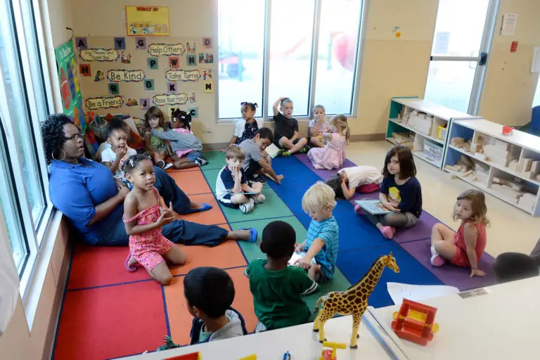 Applications Open for $450 Bonuses for Pennsylvania Child Care Workers